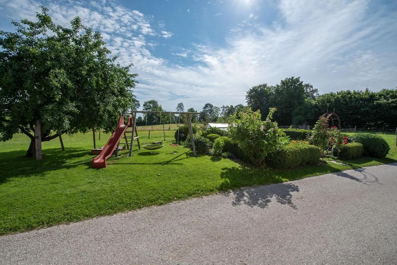 Utznhof Villa Seeon-Seebruck Farm stay